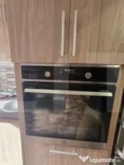 Apartament luminos cu 2 camere, etaj intermediar 