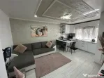 Apartament cu 3 camere de , zona Comisia Centrala