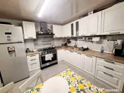 Casă individuală eficientă energetic, 3 camere, garaj și 