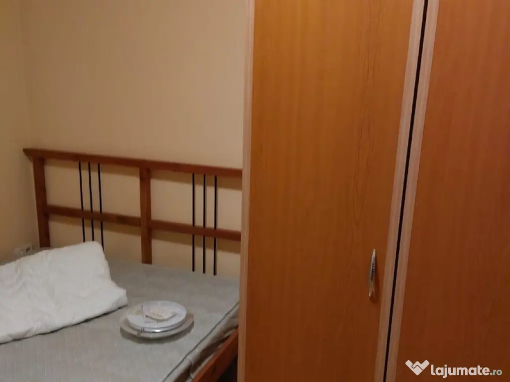 Piata sudului aparatorii patriei bloc gen vila