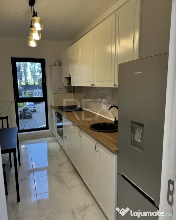 2 camere, 1/11, 56mp-Exigent Plaza -Faza 4