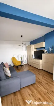 LIPOVEI - DECOMANDAT - 2 CAMERE - MANSARDA - CENTRALA PROPRI 