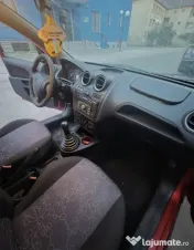 Ford fiesta 1.3 benzina anul 2008 