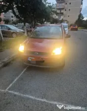 Ford fiesta 1.3 benzina anul 2008 