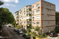 Soarelui - Scoala 30 - 3 Camere, Decomandat, 2 Bai, Etaj ... 