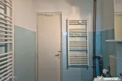 Soarelui - Scoala 30 - 3 Camere, Decomandat, 2 Bai, Etaj ... 