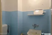 Soarelui - Scoala 30 - 3 Camere, Decomandat, 2 Bai, Etaj ... 