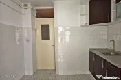 Soarelui - Scoala 30 - 3 Camere, Decomandat, 2 Bai, Etaj ... 