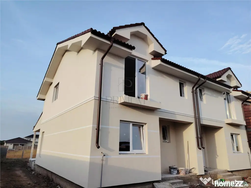 DUPLEX 4 CAMERE - DORMITOR LA PARTER - BUCATARIE INCHISA - Mosnita Veche (Timis)