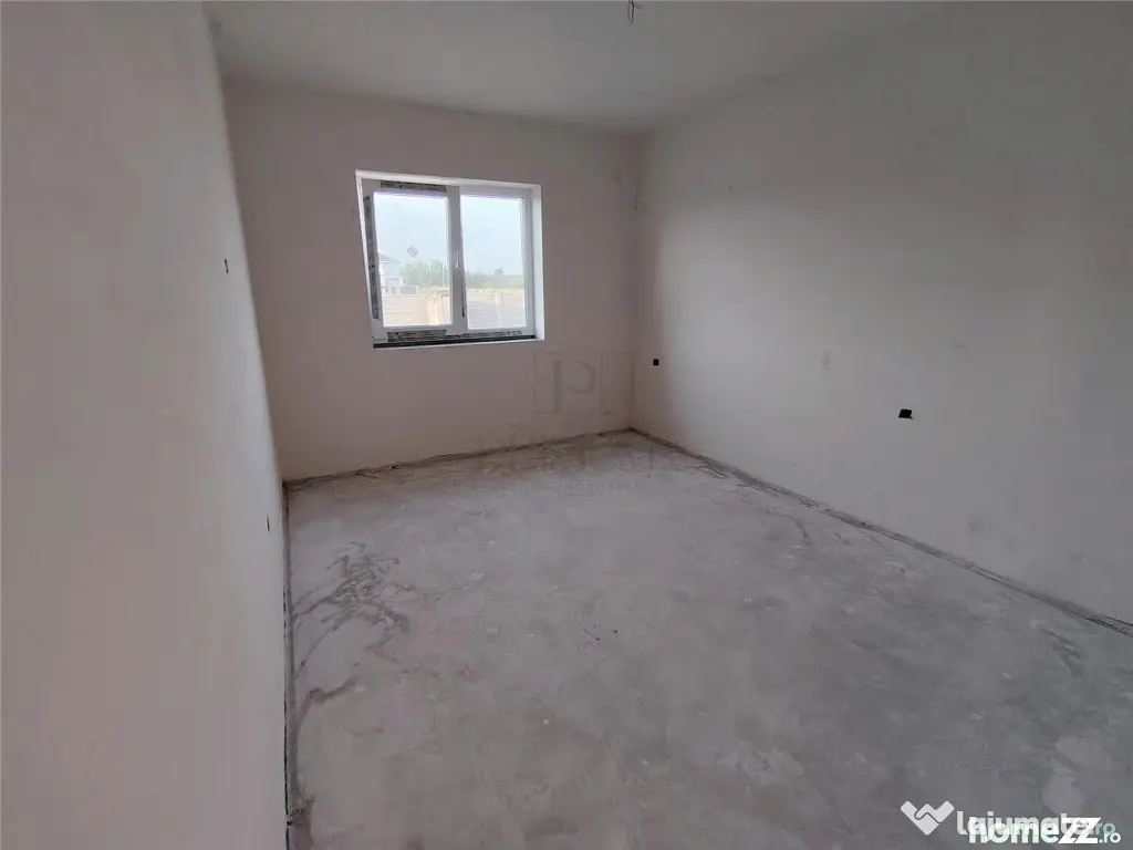DUPLEX 4 CAMERE - DORMITOR LA PARTER - BUCATARIE INCHISA - Mosnita Veche (Timis)