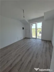 DUPLEX 4 CAMERE - DORMITOR LA PARTER - BUCATARIE INCHISA 