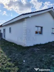 Duplex toate utilitatile - iluminat stradal - doua fronturi 