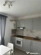 Apartament 2 camere - decomandat - mobilat utilat - balcon - 