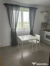 Apartament 2 camere - decomandat - mobilat utilat - balcon - 