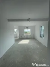 Duplex pe parter - locatie excelenta - posibilitate alegere 