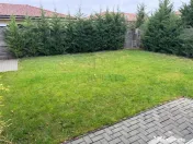 Duplex cochet, zona excelenta, drum asfaltat , toate utilita 