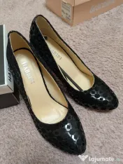 pantofi cu toc 