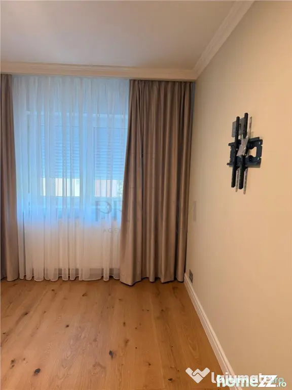 Olimpia - 2 Camere - Etaj 1 - Renovat complet LUX - Centrala - Timisoara (Timis)