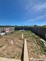 Duplex 4 camere - despartit prin CT - zona foarte buna - asf 