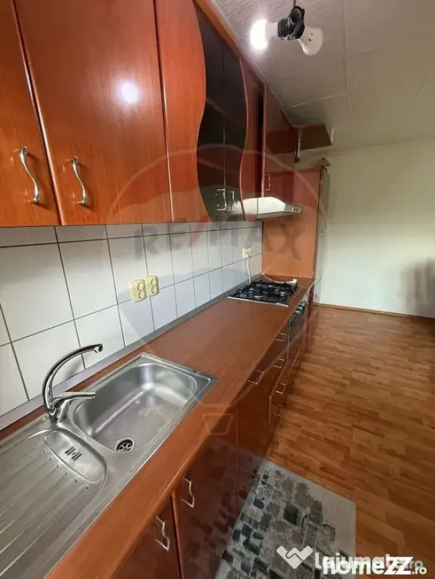 Chirie ap 3 Camere cu loc de parcare inclus bld. Bucuresti