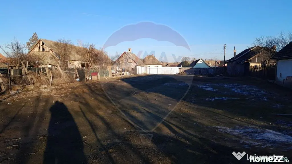 Teren curti constructii 857 mp de vanzare in Pecica , Arad