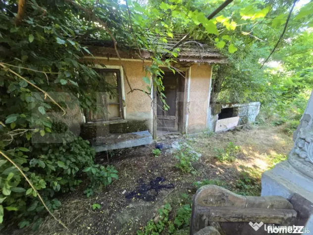 Casă de vânzare, 88 mp, zona Tomșani