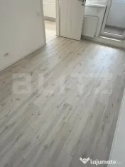 Apartament 2 camere + balcon, zona Tractorul 