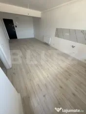 Apartament 2 camere + balcon, zona Tractorul 