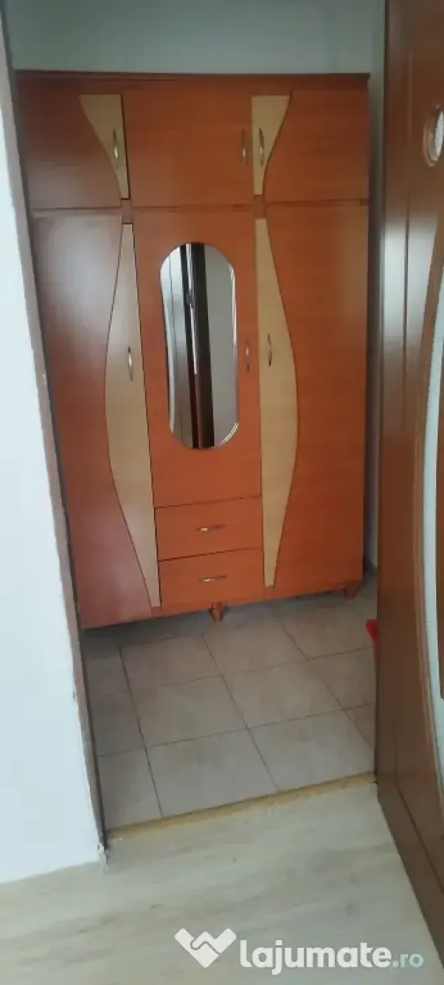 Închiriez apartament 2 camere in Ramnicu Sărat