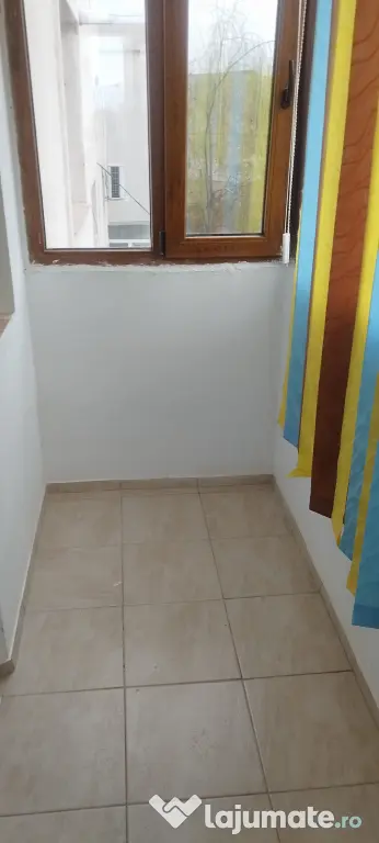 Închiriez apartament 2 camere in Ramnicu Sărat