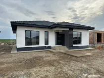 Casa individuala Santandrei cu placa de beton