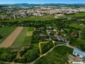FILM!Teren intravilan autorizatie constructie casa anexe,ari 