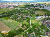 FILM!Teren intravilan autorizatie constructie casa anexe,ari 