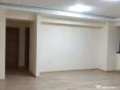 Apartament cu 4 camere,Nemobilat. Zona Dorobanți, Central. 