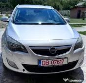 Opel Astra 2011 