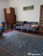 Casa spatioasa de vinzare,situata in centrul municipiului 