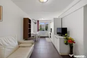 Apartament cu 2 camere de închiriat în zona Confectii
