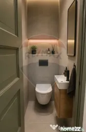 Apartament 2 camere | Central Cavnic | Necesită Renovare 