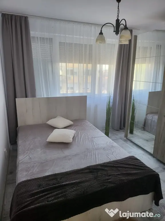 Inchirez apartament cu 3 camere in Mun. Satu Mare Vitreum
