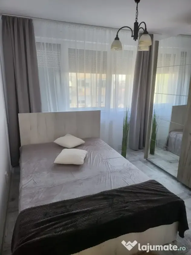 Inchirez apartament cu 3 camere in Mun. Satu Mare Vitreum