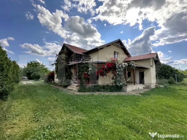 Proprietate specială Câmpia Turzii: Vilă 280 mp cu teren