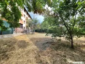 Casă cu teren generos de 1.100 mp, de vânzare în carti... 