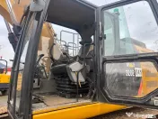 Excavator pe senile Caterpillar 320E L