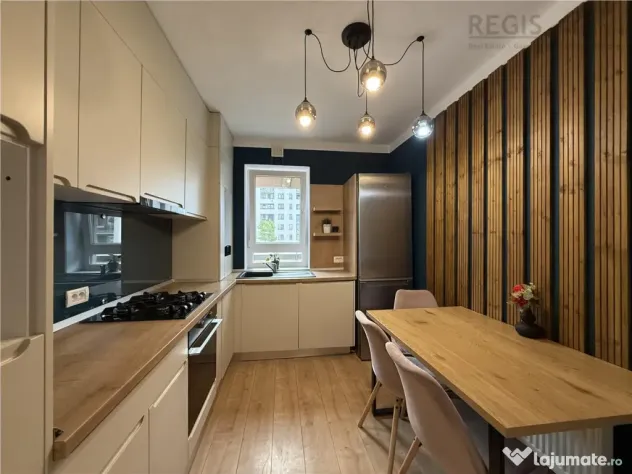 Apartament doua camere Pietonal Coresi Avantgarden ( Kasper