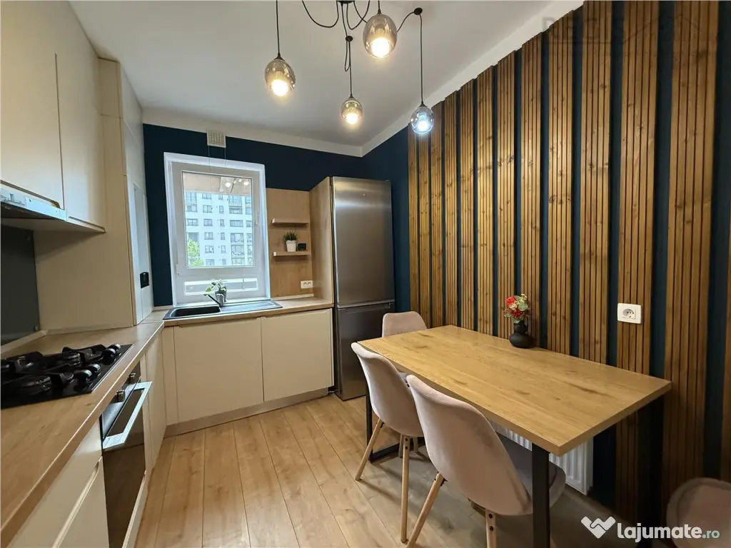 Apartament doua camere Pietonal Coresi Avantgarden ( Kasper