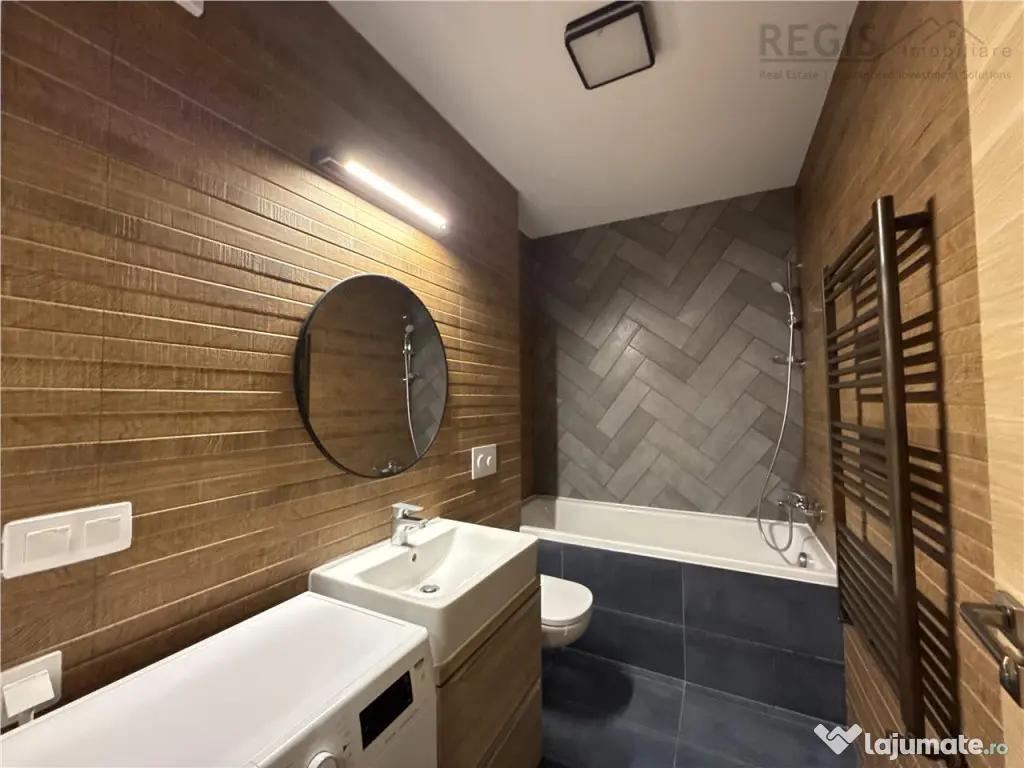 Apartament doua camere Pietonal Coresi Avantgarden ( Kasper