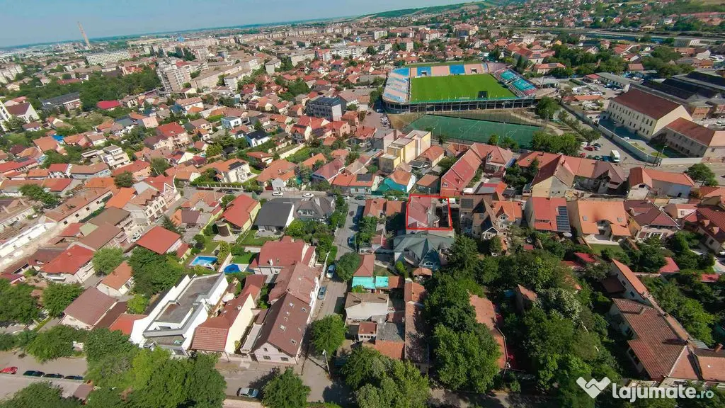 De vânzare casă / birouri în zona Decebal