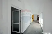 De vânzare casă / birouri în zona Decebal 