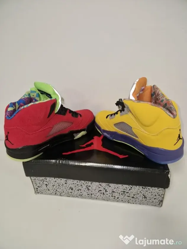 Adidași Jordani Retro 5 41