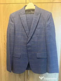 Costum ocazie speciala din 80% lana 